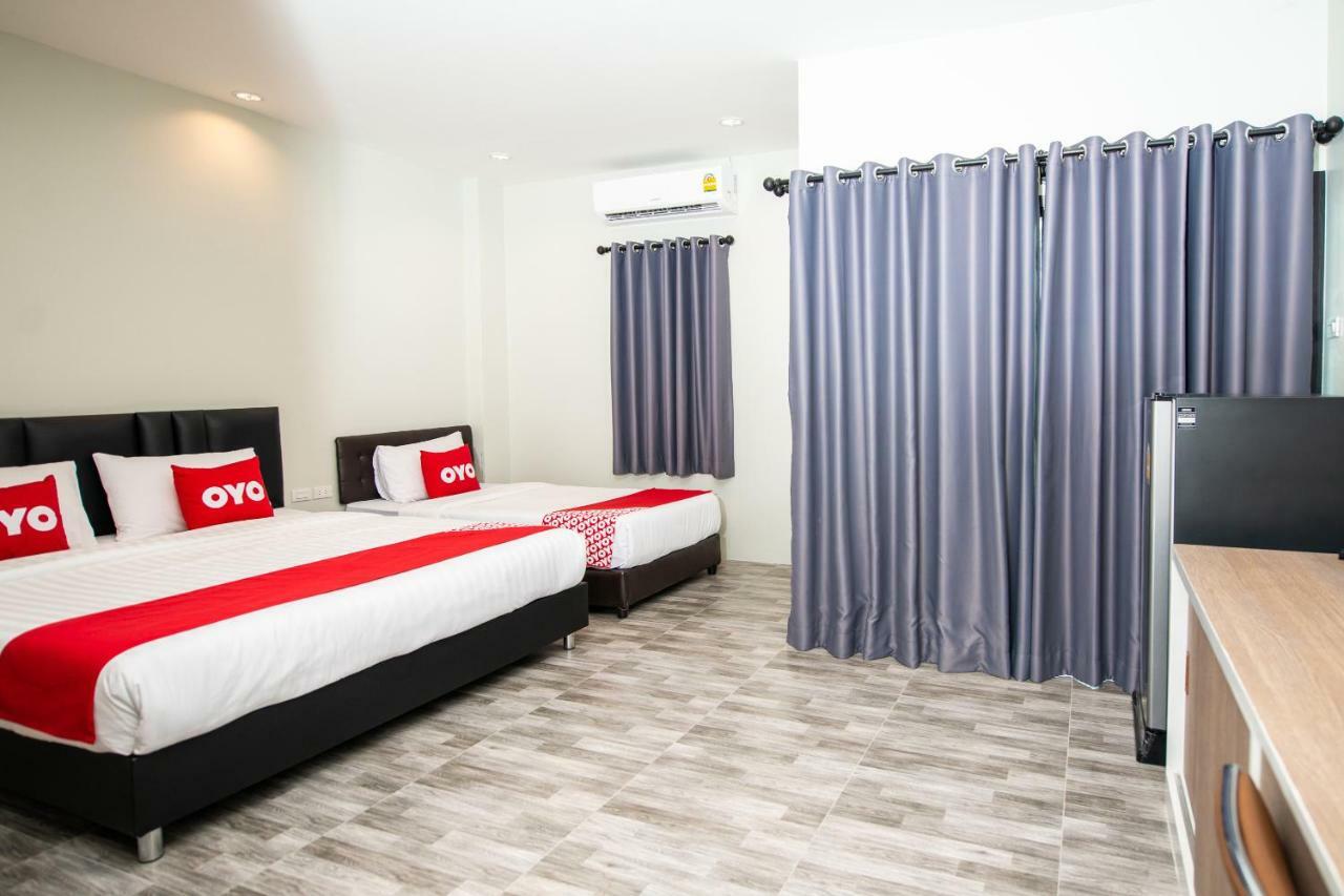 Hotel Oyo 259 Baan Napatr à Bang Tao Beach  Extérieur photo
