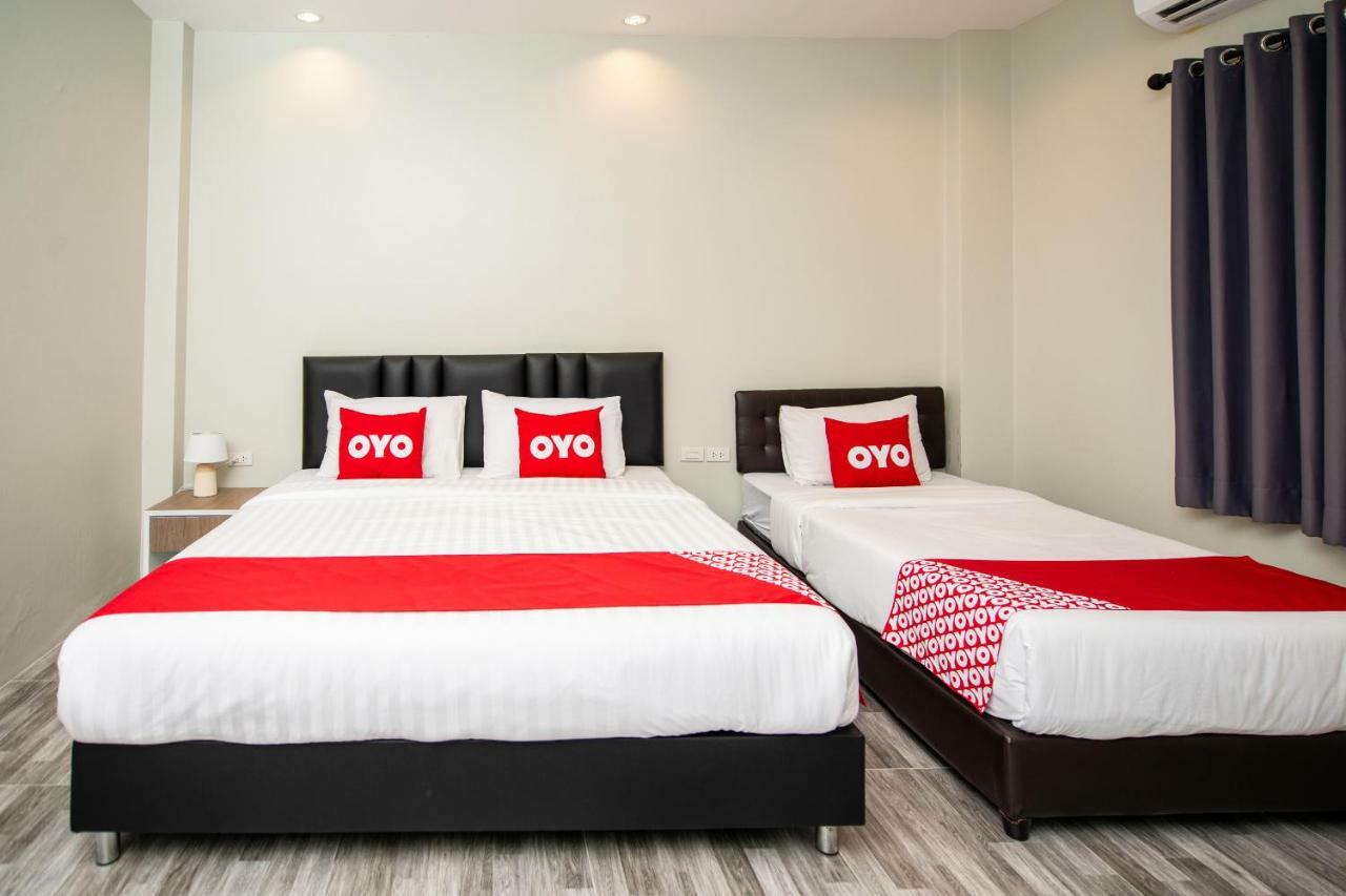 Hotel Oyo 259 Baan Napatr à Bang Tao Beach  Extérieur photo
